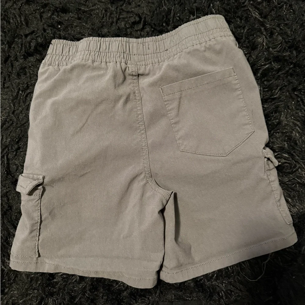 Bundle: Public Supply Co. Gray Cargo Shorts & button down short sleeve shirt